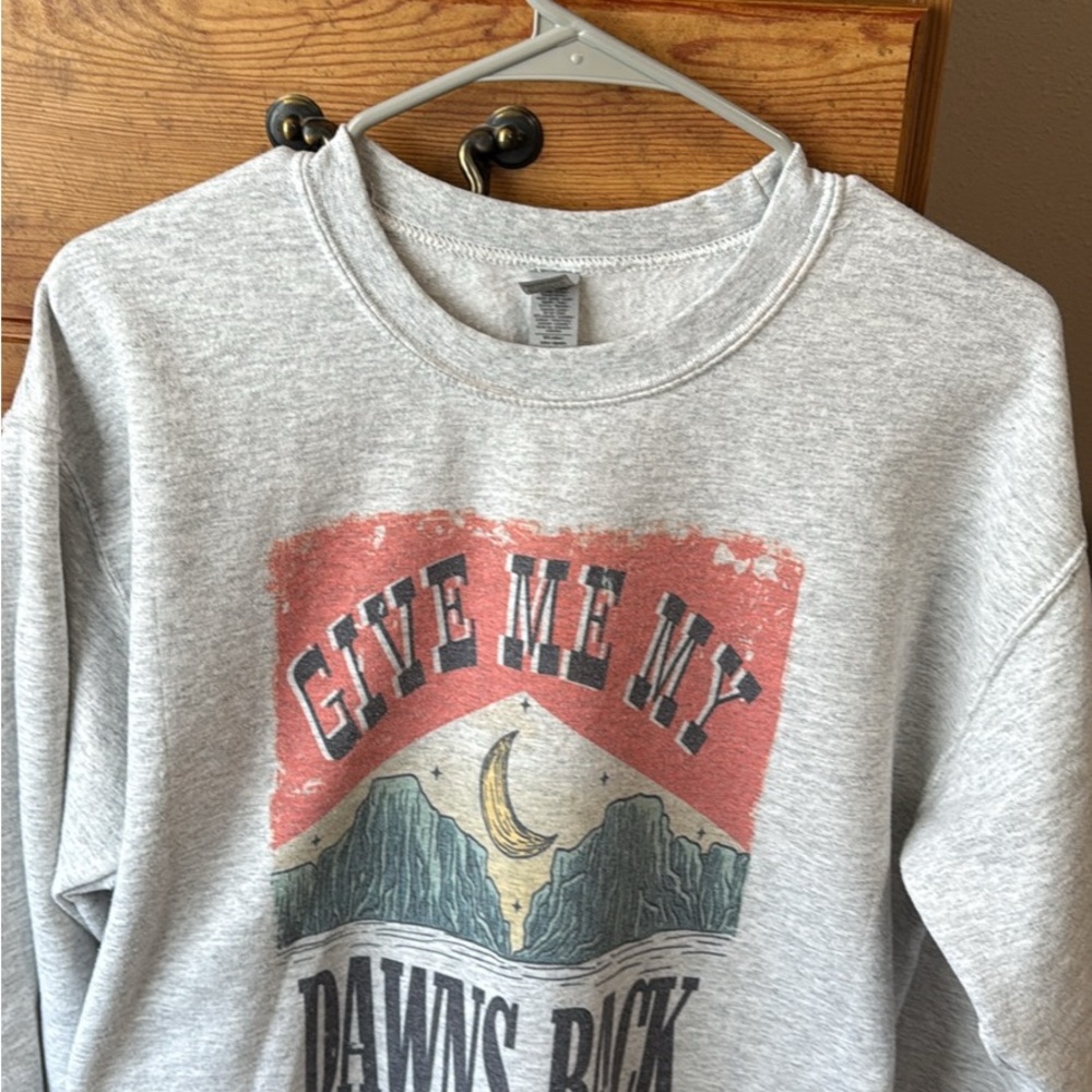 Gildan Gray and Red Heavy Blend Sweatshirt